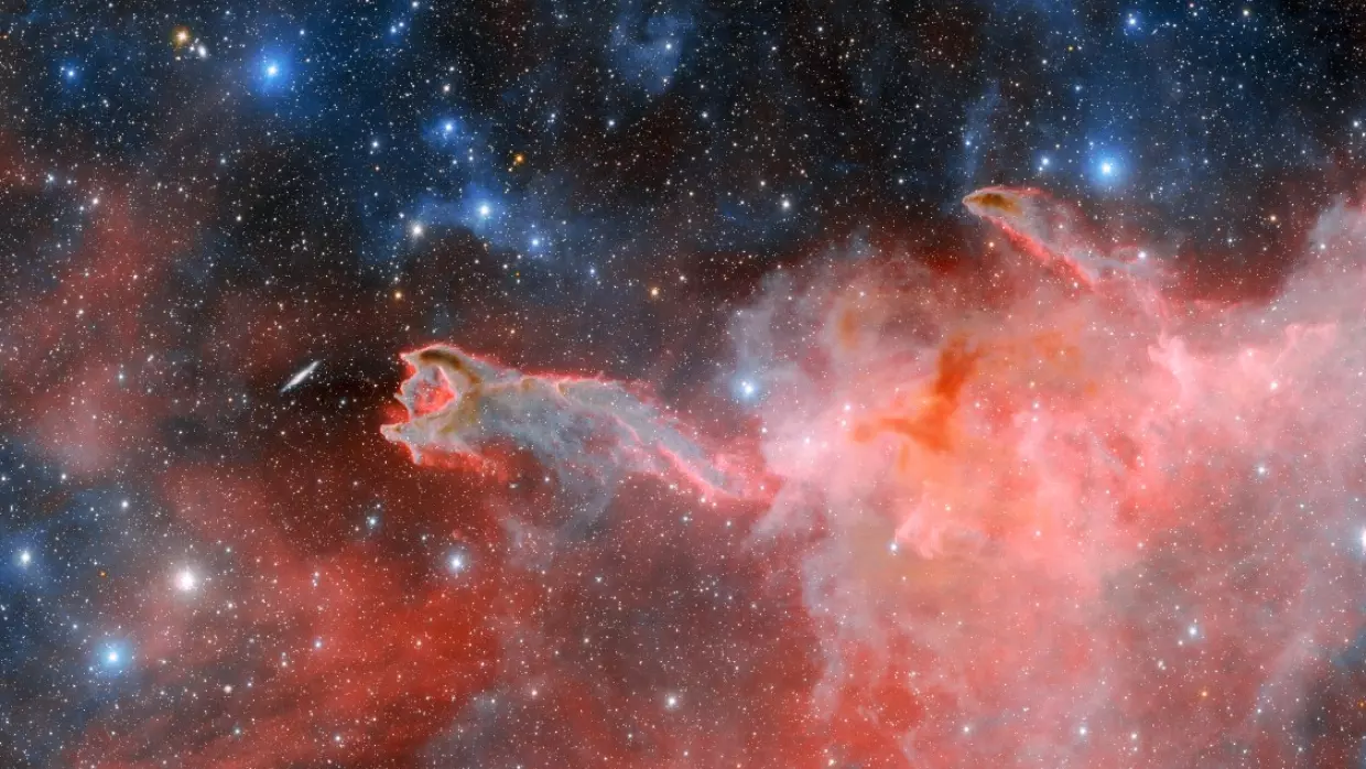 mano de dios cumulo de cometas